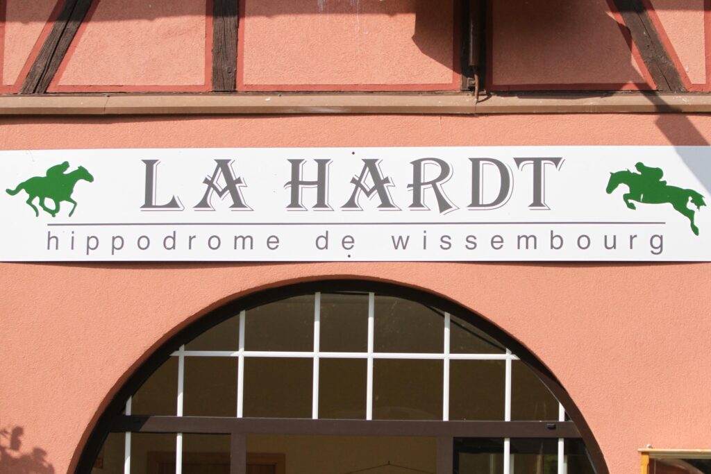 DEBUT IN WISSEMBOURG