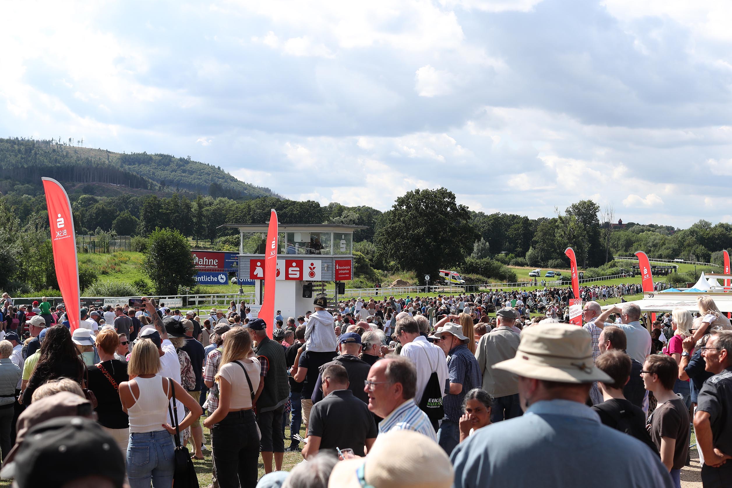 SECHS FÜR BAD HARZBURG