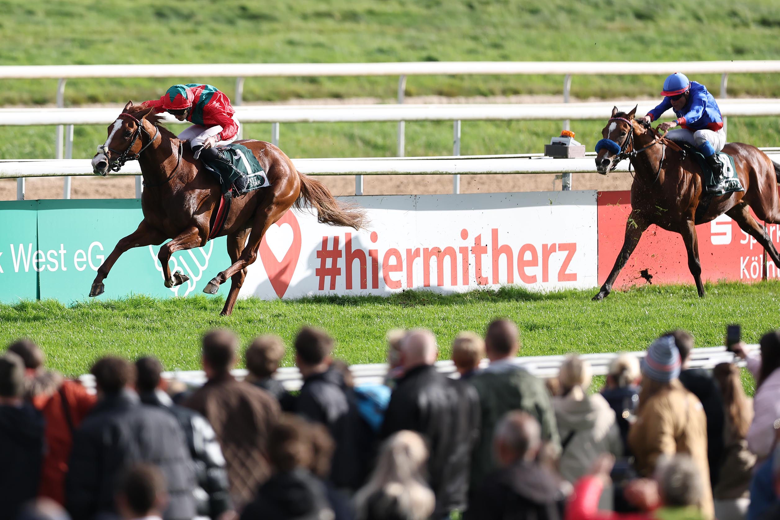 VERSPRECHENDES DEBUT